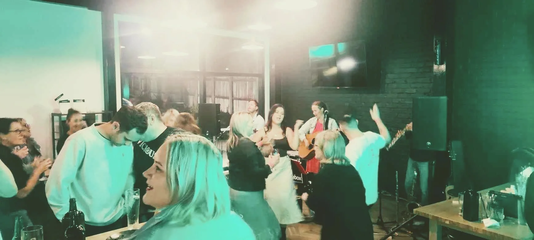 Stolen Jukebox playing a packed out crowd at the Village Green Bar in Tauranga